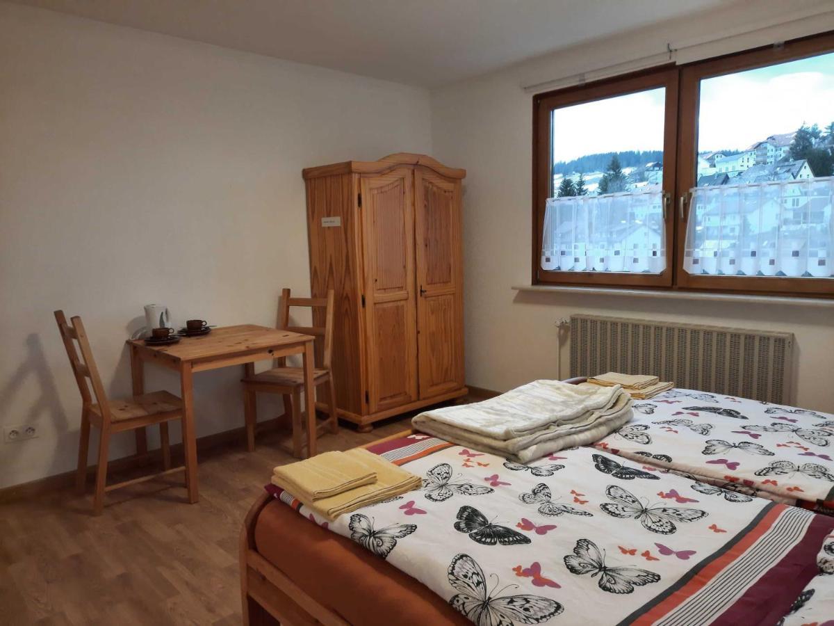 Ferienwohnung Haus Waldeck Furtwangen Exterior foto